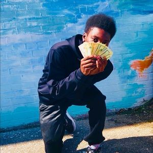 Meet your Posher, Karim